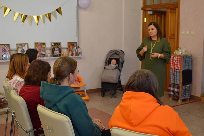 В Кировской области женщины будут получать выплаты за рождение первого ребенка!.
